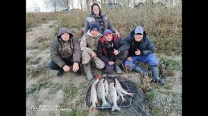 СХОД НА СХОДЕ ?НО ВСЕ-ТАКИ УДАЛОСЬ ПОЙМАТЬ ЩУКУ В КОРЯЖНИКЕ _ИРТЫШ БОЛЬШЕРЕЧЬЕ