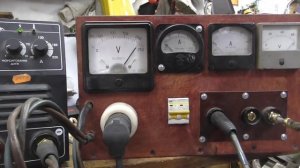 Ремонт сварочного аппарата Интерскол ИСА-250/10.6. Транзисторы.