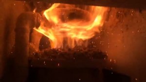 как работает твердотопливный котел  Heiztechnik Q Eko (Хейцтехник) на пеллете из подсолнуха.