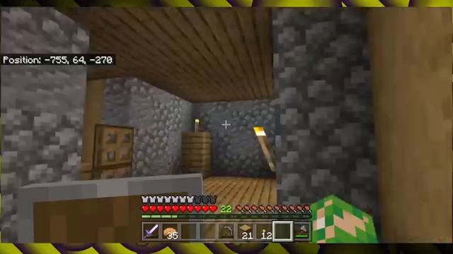 Playing Bedrock as a Java Player смотреть онлайн