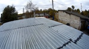 Протекает крыша в гараже.Попытка замазать мастикой
