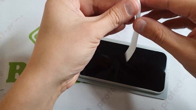 3D защитное стекло для iPhone 13 и iPhone 13 Pro Green Light Vpro смотреть онлайн