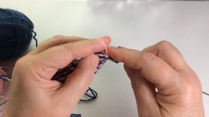 Абстрактный узор / Мозаичное вязание спицами.