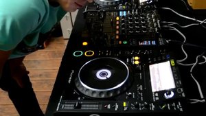 CD проигрыватель Pioneer CDJ 2000 часть 2 (№023)