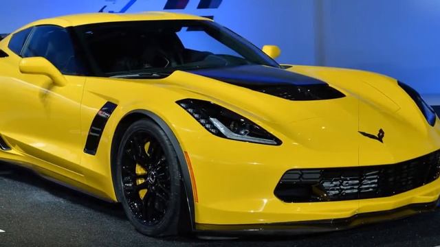 Chevy Camaro SS Bumblebee Transformers Edition & 2015 Chevy Corvette Z06, Chevy Truck смотреть онлайн