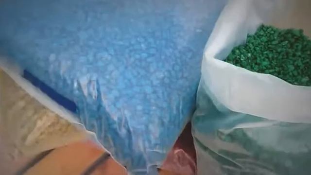 Цветной грунт в аквариуме. Вред! Почему же я против? смотреть онлайн