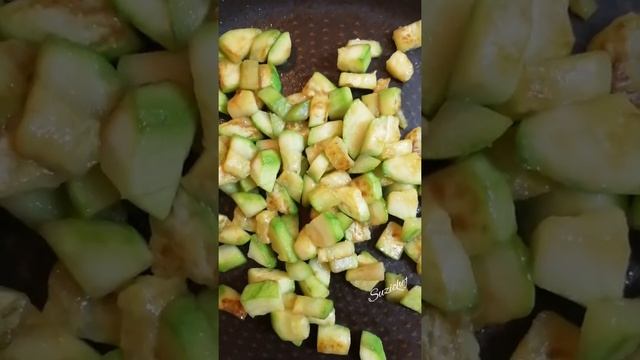 Вкусный и полезный суп-пюре из брокколи и цукини со сливками
