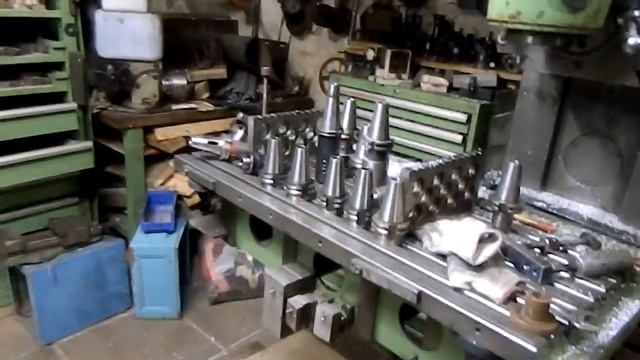 Последние съёмки фотиком. везут видеокамеру