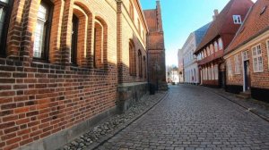Дания ?? Жизнь в Дании. Самый старый город Рибе / RIBE. Жизнь  в Дании. Транспорт в Дании