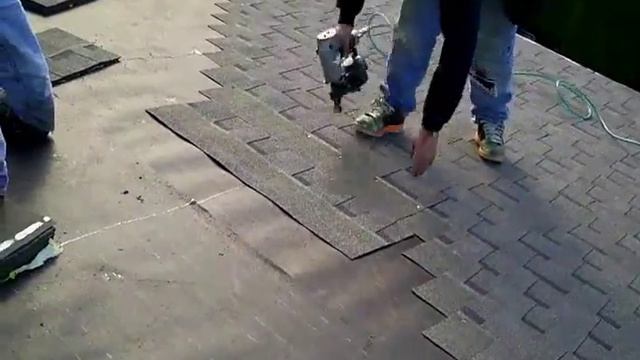 Как правильно устанавливать битумную черепицу смотреть онлайн