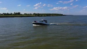 Sea Ray 325