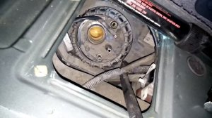 Volvo S90 960 fuel pump bung nut removal