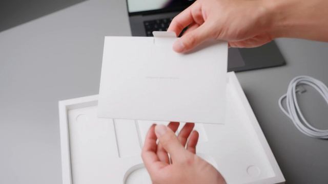 MacBook Pro M1 Max 16": *ASMR* Unboxing смотреть онлайн