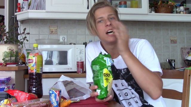 GÖRÖG SNACK KÓSTOLÁS смотреть онлайн