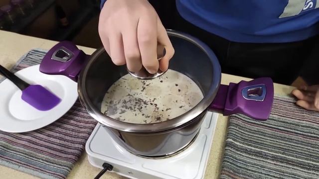 Молочный коктейль с бананом и горьким шоколадом. Георгий Апухтин смотреть онлайн