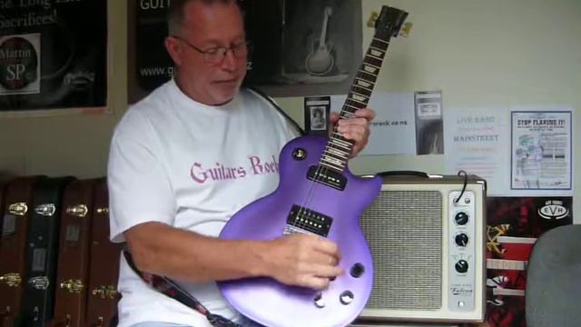 Gibson Les Paul Futura Review смотреть онлайн