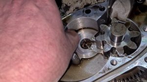 Масляный насос DAF 105 в разрезе