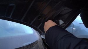 Установка газовых упоров капота для Шкода Октавия А7 2019 заказанных на АлиЭкспрессе