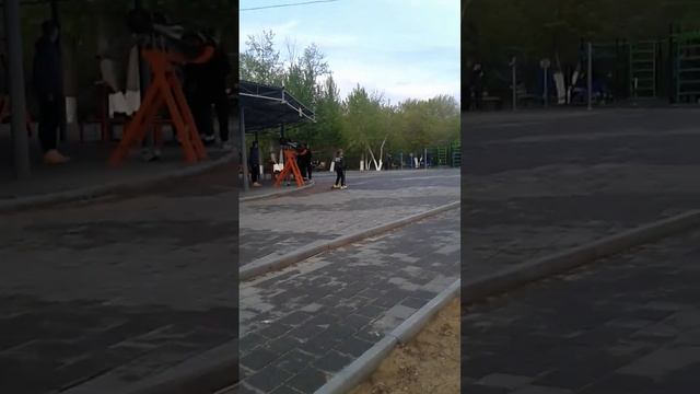 трюки на самокате. базовые. смотреть онлайн