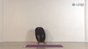 Бхуджапидасана (Поза Паука).