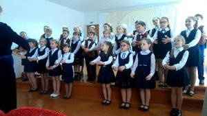Музыка Н.Пескова, слова К.Чуковского "Бутерброд" Хор младших классов"Калярыкi"