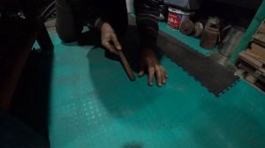 Очень крутой пресс на 50 тонн. НАПОЛЬНОЕ ПВХ ПОКРЫТИЕ ДЛЯ ГАРАЖА.