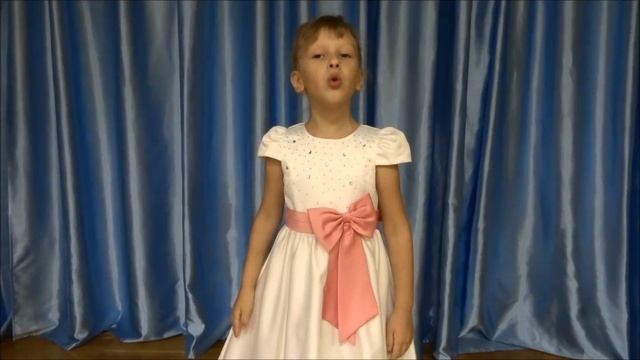 Тырина Майя, 5 лет Стихотворение про печальную лошадь смотреть онлайн