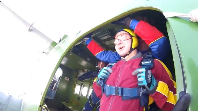 Прыжок с парашютом. ДЗ Дубки. Аэроклуб им. Гагарина Ю.А