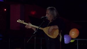 Турецкий музыкант Кая Кузучу - Игра на турецком сазе