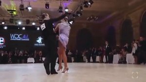 Очень красивое видео на песню "КРУЖИТ СУДЬБА на Каблуках"