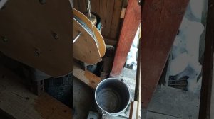 Ведро для скважины (32м) своими руками из подручных материалов.