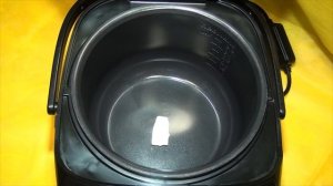 Мультиварка. Яблочный пирог с корицей в REDMOND RMC-M170