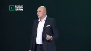 Самые большие неудачники - это успешные люди. Выступление Радислава на Synergy Insight Forum 2017