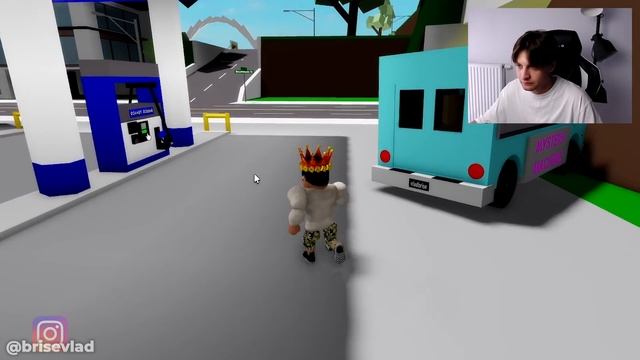 ЧТО БУДЕТ ЕСЛИ ВКЛЮЧИТЬ ЭТО НА БАЗЕ АГЕНТСТВА В BROOKHAVEN RP ROBLOX? смотреть онлайн