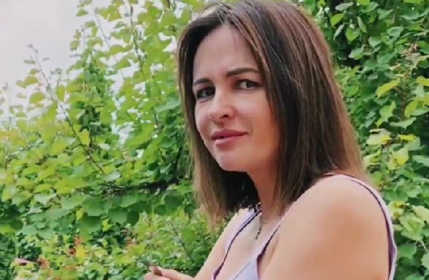 Смешные видео I "В лесу родилась елочка..." Дочь рассказала стишок! Ржака???