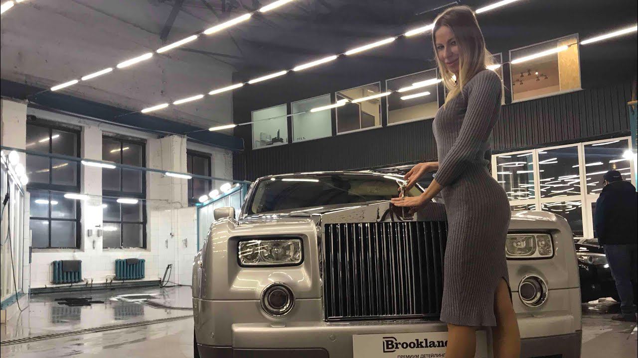 Реклама роллс ройс с девушкой лига