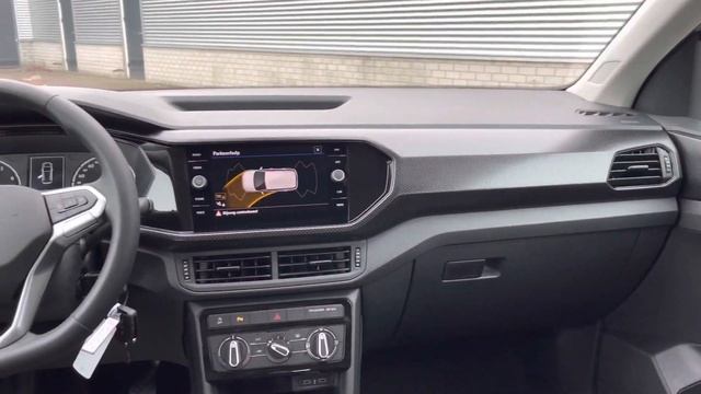 Volkswagen NEW T-cross Life 2022 in 4K Reflex Silver 16 inch Belmont Walk around & detail inside смотреть онлайн