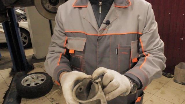 NISSAN ALMERA 2002 г бензин 1,8 л пробег 112 тыс. Ремонт по результатам диагностики ходовой. смотреть онлайн