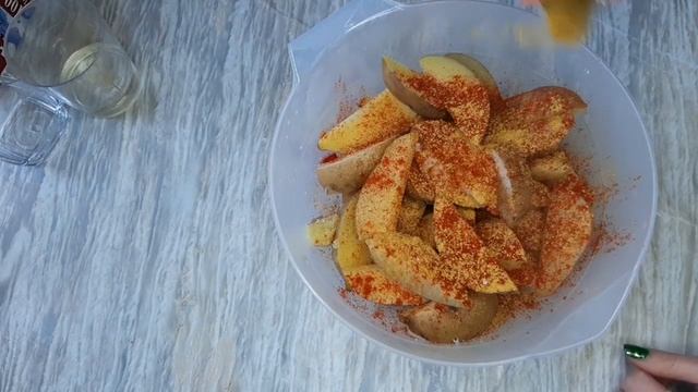Картошка по деревенски/Картошка в духовке