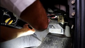 Замена радиатора печки Chevrolet Niva 4х4 Шевроле Нива 2005 года