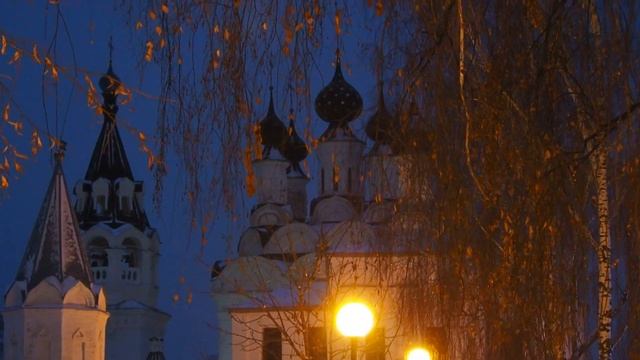 Вечерние улицы города, Главная Ёлка, Муром, Январь 2021, Evening city, Murom, January 2021 смотреть онлайн