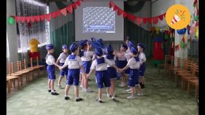 Праздник в школе и детском саду - детский танец