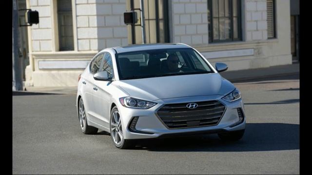 2017 Hyundai Elantra - Hyundai's new compact sedan glues together nicely смотреть онлайн