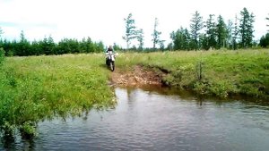 преодоление брода на мотоцикле