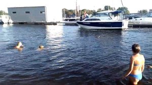 Опасный пляж на Крестовском о-ве в Питере.