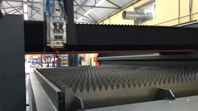 LaserCut Optima от компании «Юнимаш» станок лазерной резки металла смотреть онлайн