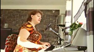 Елена Ваймер поёт песню "Неизмерим источник силы" С Днём Рождения сестричка!