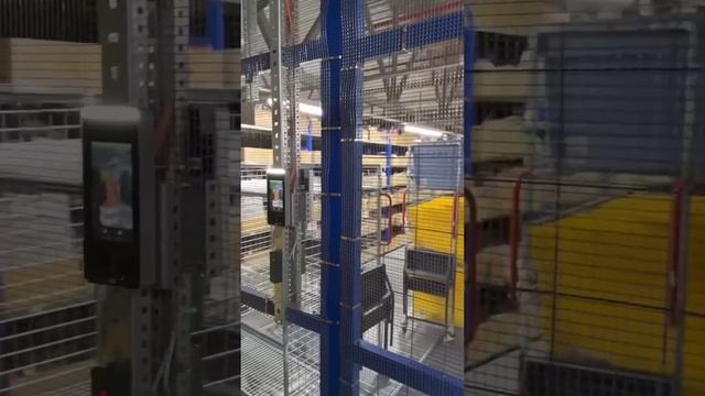 Как хранят iPhone на Яндекс Маркете смотреть онлайн