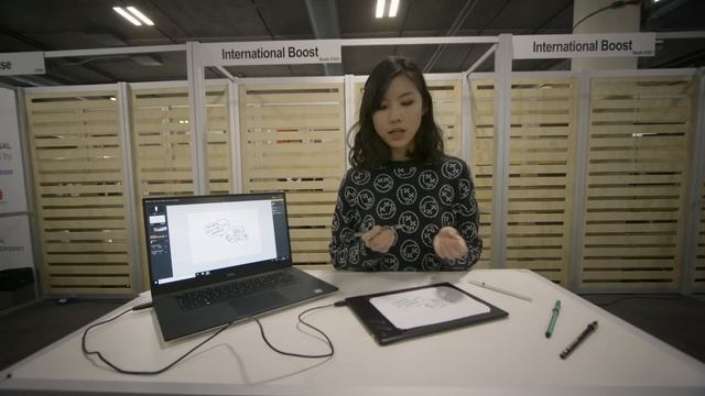 This drawing tablet lets you use real art supplies смотреть онлайн