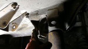удаляю поддомкратники